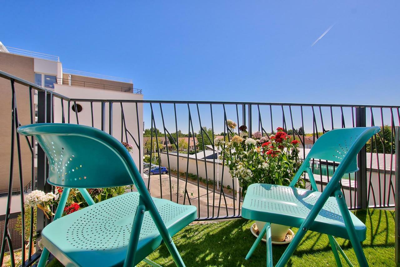 Bedland Apartamento Bailly-Romainvilliers Exterior foto